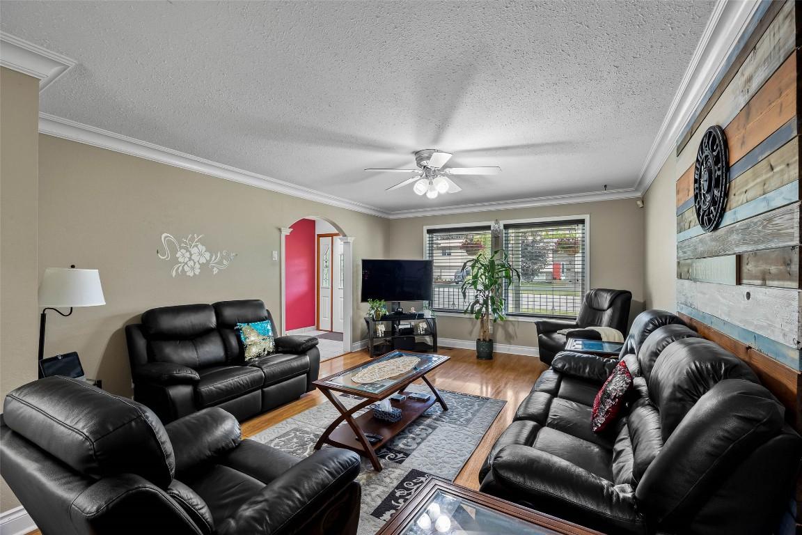 









755


ROBSON

Drive,
Kamloops,




BC
V2E 2G7

