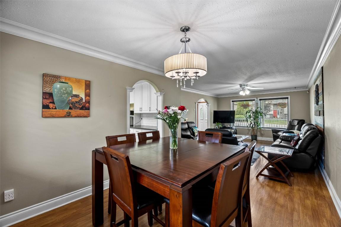 









755


ROBSON

Drive,
Kamloops,




BC
V2E 2G7

