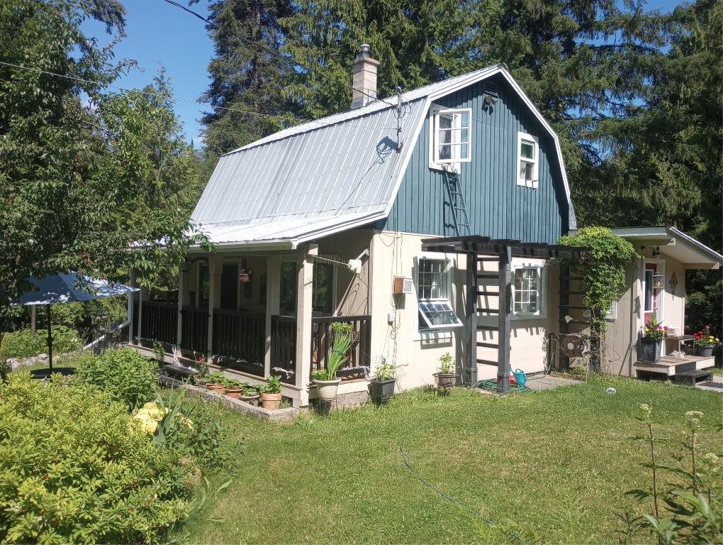 









7812


6

Highway,
Fauquier,




BC
V0G 1K0

