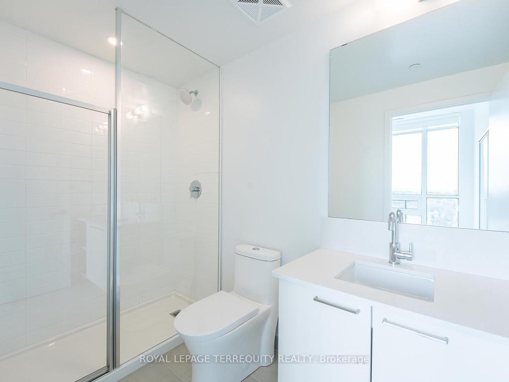 









3005


Pine Glen

Road, PH 802,
Oakville,




ON
L6M 4J3

