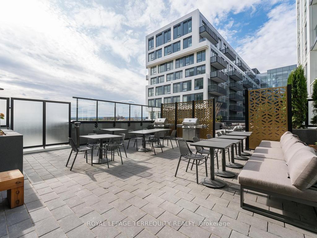 









3005


Pine Glen

Road, PH 802,
Oakville,




ON
L6M 4J3


