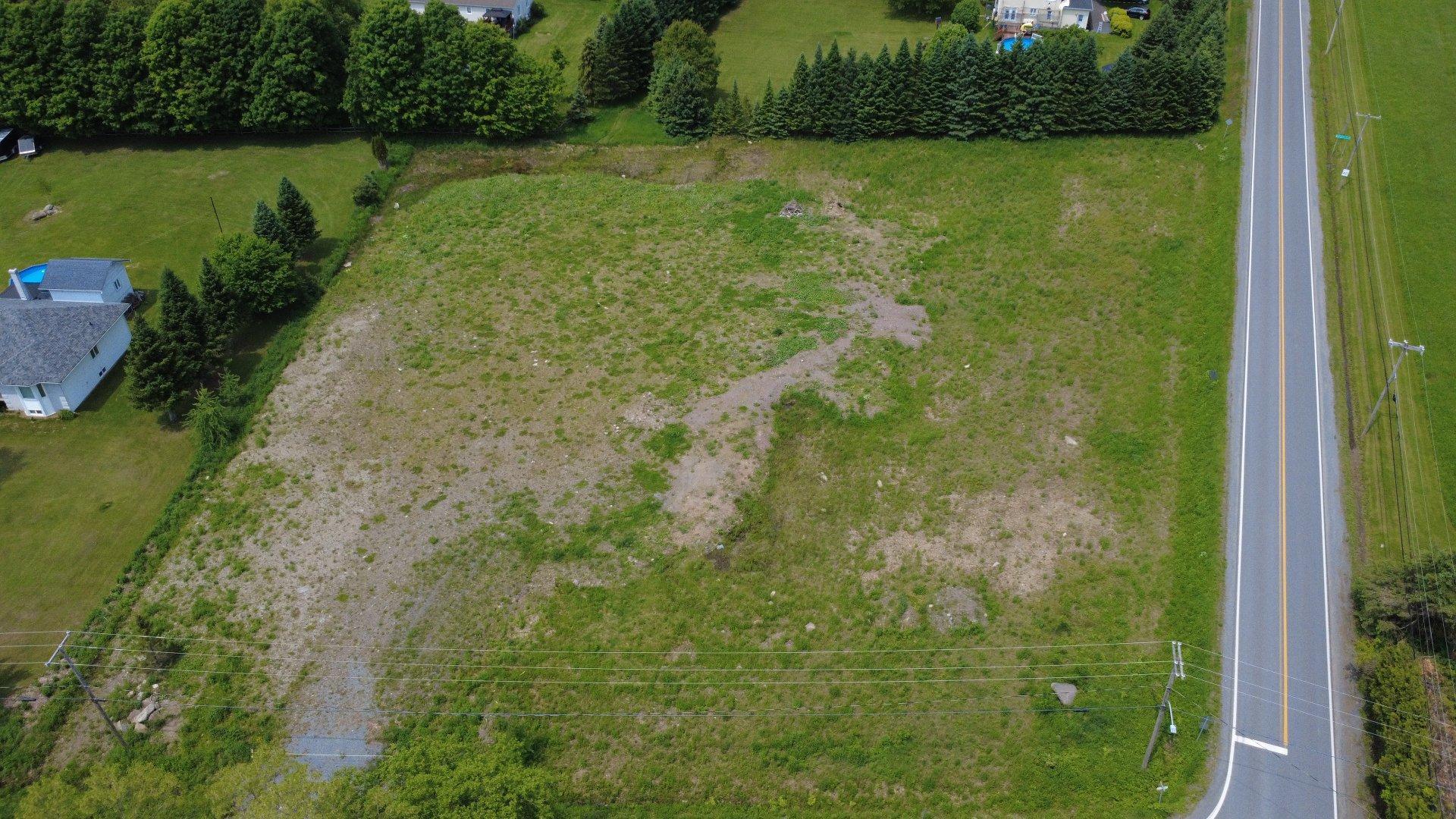 












Rue Maple Dale

,
East Farnham,







QC
J2K4M6


