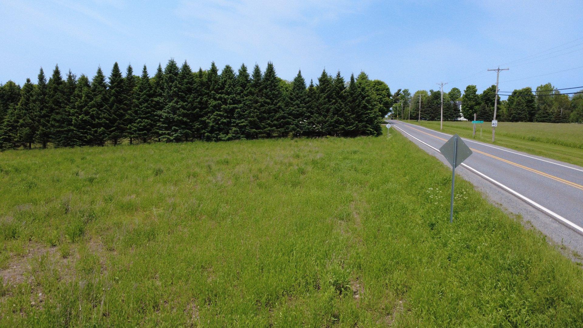 












Rue Maple Dale

,
East Farnham,







QC
J2K4M6

