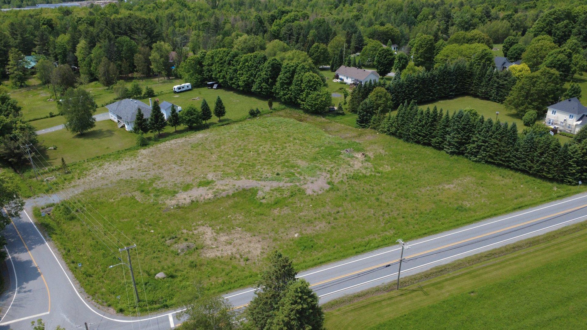 












Rue Maple Dale

,
East Farnham,







QC
J2K4M6

