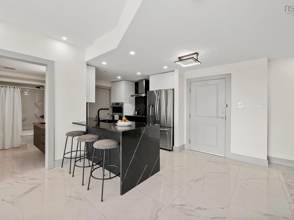 












809 60 Walter Havill Drive

,
Halifax,




NS
B3N 0A9

