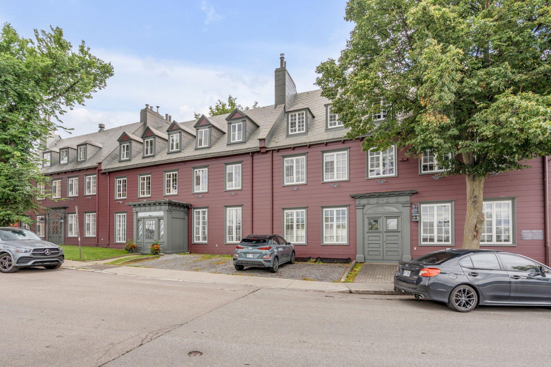 









49


Rue des Remparts

, 12,
Québec (La Cité-Limoilou),




QC
G1R3R8

