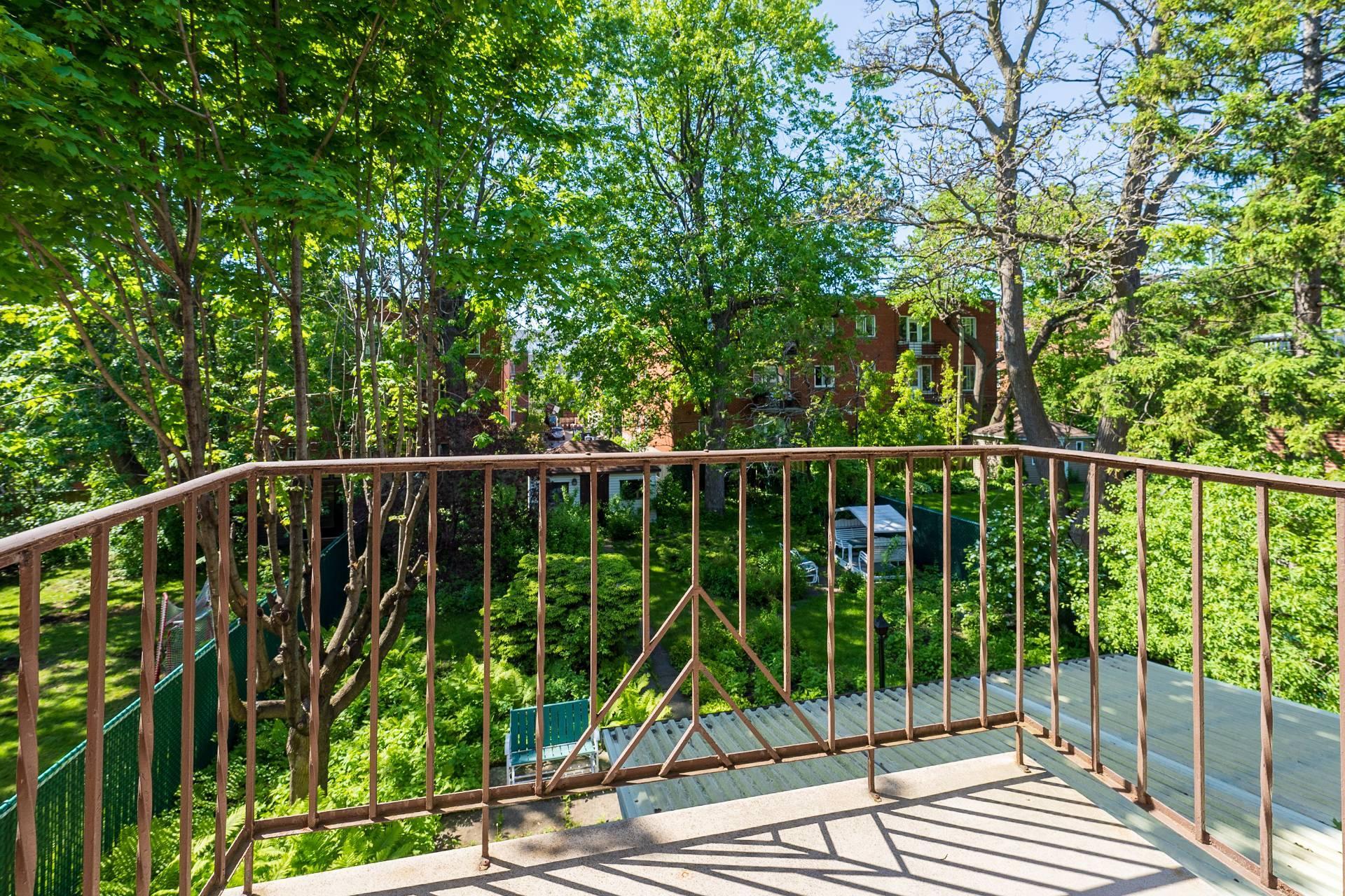









3855


Boul. Édouard-Montpetit

,
Montréal (Côte-des-Neiges/Notre-Dame-de-Grâce),




QC
H3T1L1

