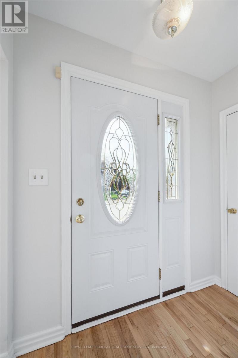 












2237 JOYCE STREET

,
Burlington,




Ontario
L7R2B6

