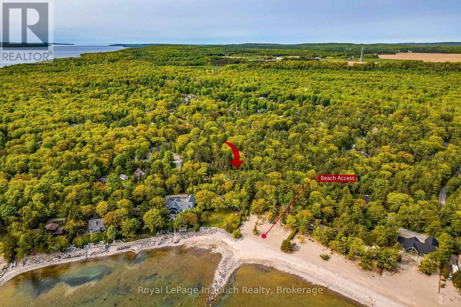 












21 MOONLIGHT COURT

,
Tiny,




Ontario
L9M0H2

