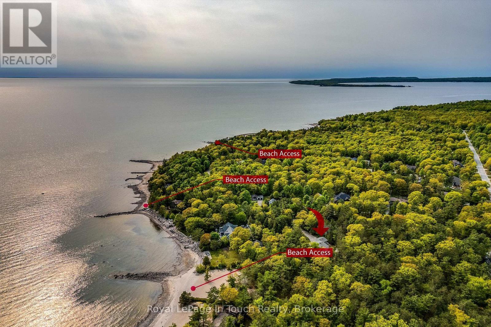 












21 MOONLIGHT COURT

,
Tiny,




Ontario
L9M0H2

