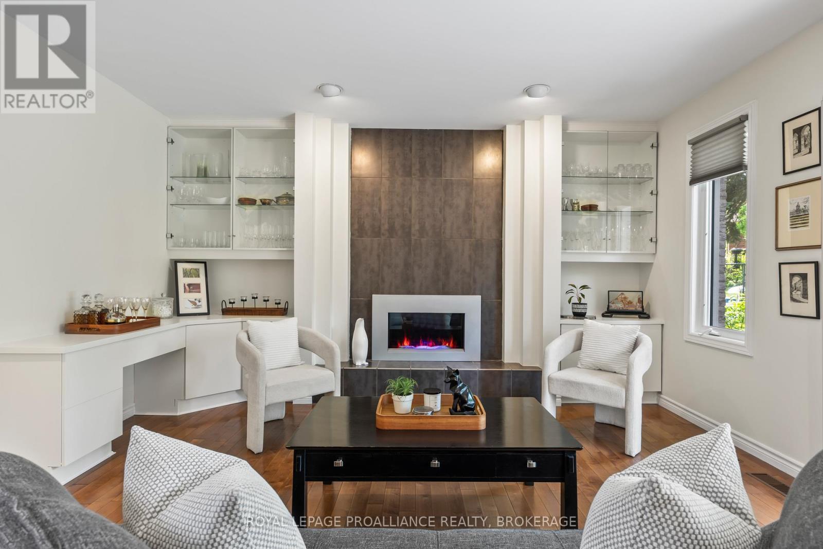 












612 RANKIN CRESCENT

,
Kingston (South of Taylor-Kidd Blvd),




Ontario
K7M7L4

