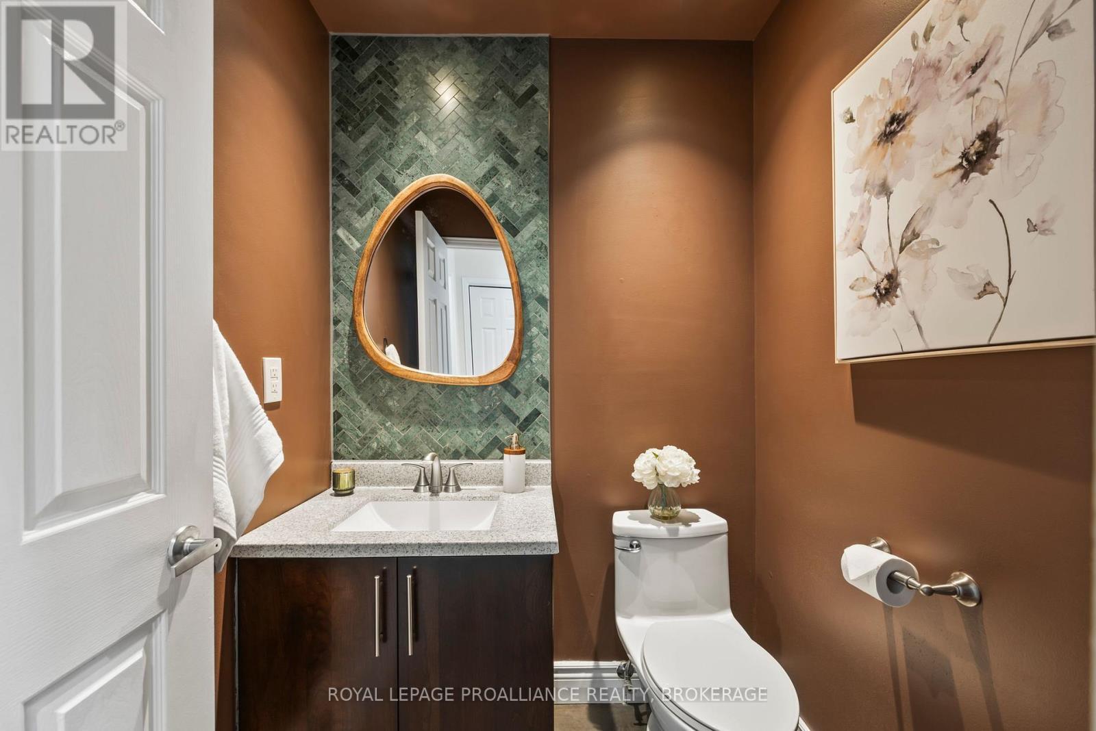 












612 RANKIN CRESCENT

,
Kingston (South of Taylor-Kidd Blvd),




Ontario
K7M7L4

