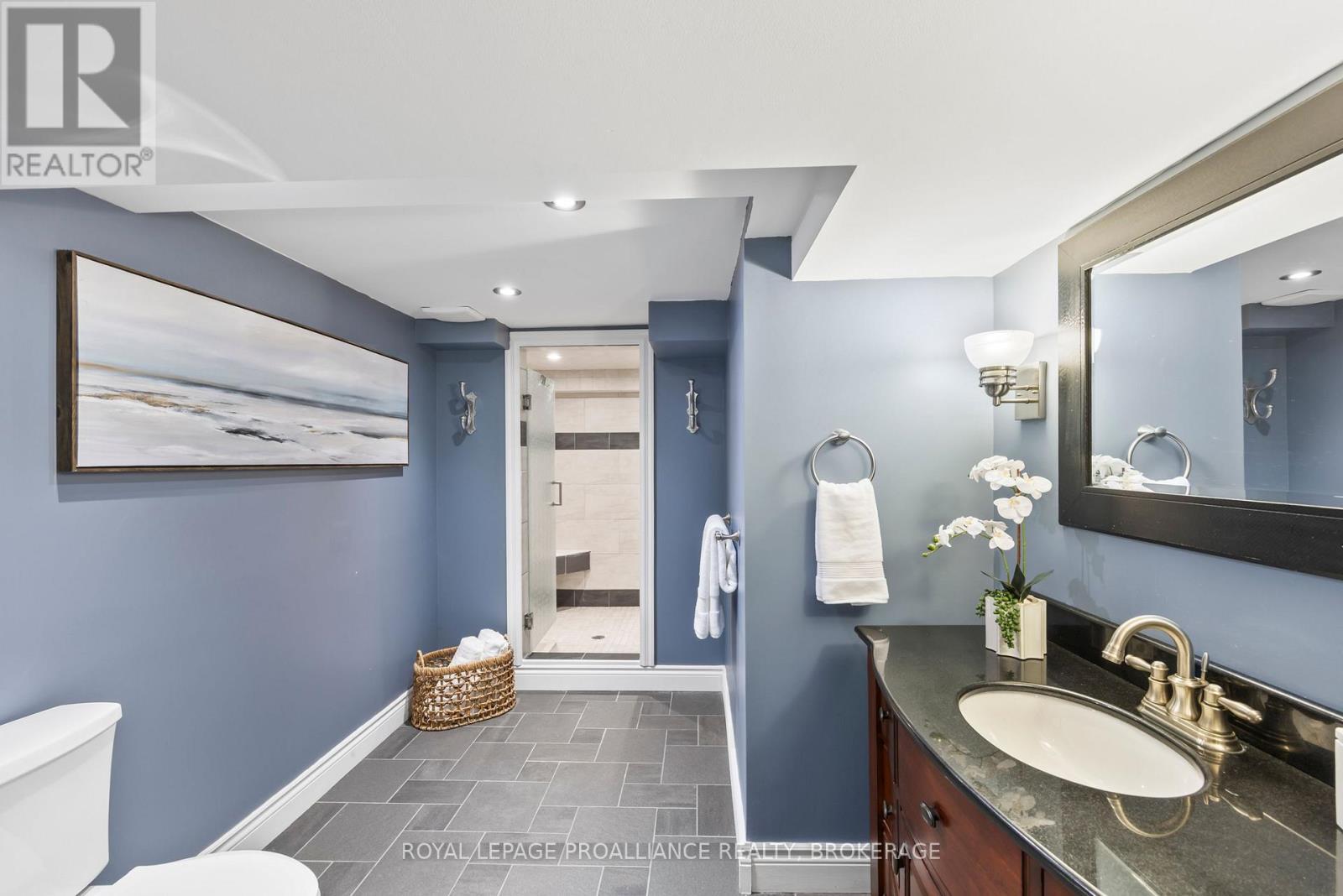 












612 RANKIN CRESCENT

,
Kingston (South of Taylor-Kidd Blvd),




Ontario
K7M7L4

