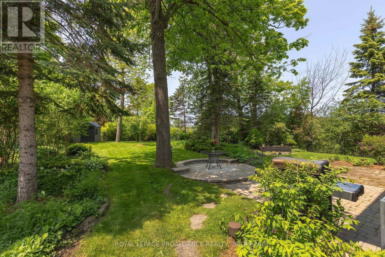 












612 RANKIN CRESCENT

,
Kingston (South of Taylor-Kidd Blvd),




Ontario
K7M7L4

