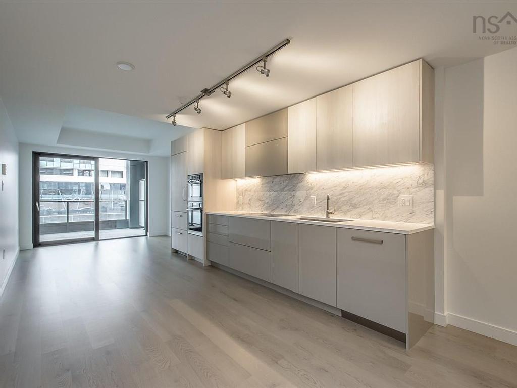 












902 1650 GRANVILLE Street

,
Halifax,




NS
B3J 0E1


