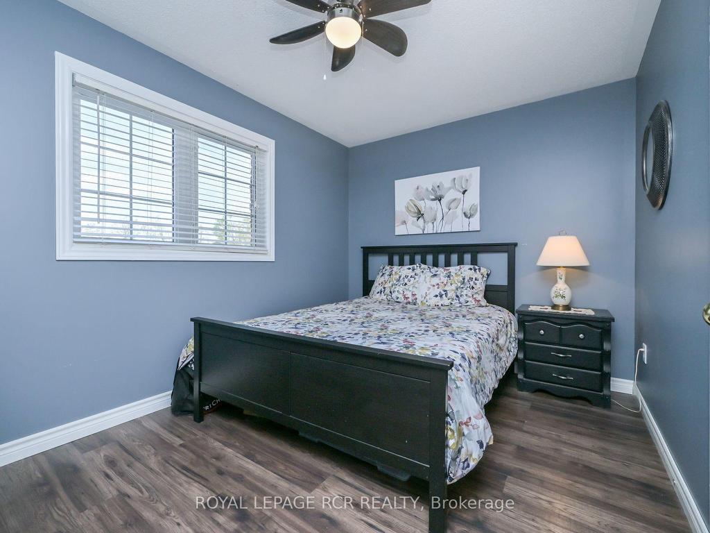 









24


Tascona

Court,
Barrie,




ON
L4M 0C5

