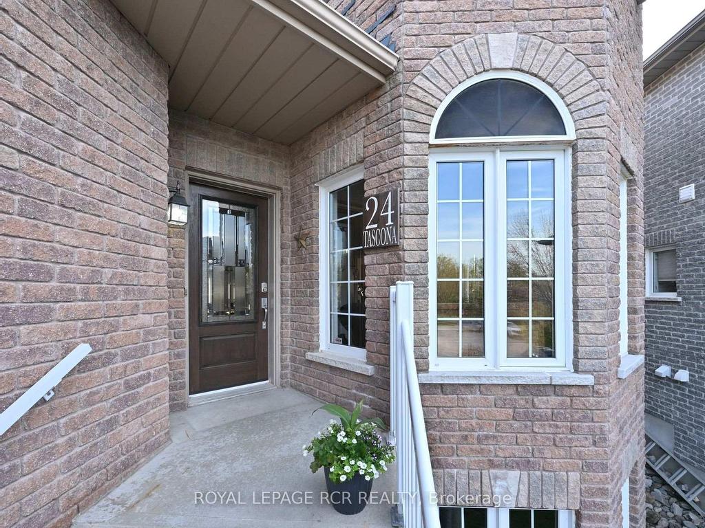 









24


Tascona

Court,
Barrie,




ON
L4M 0C5

