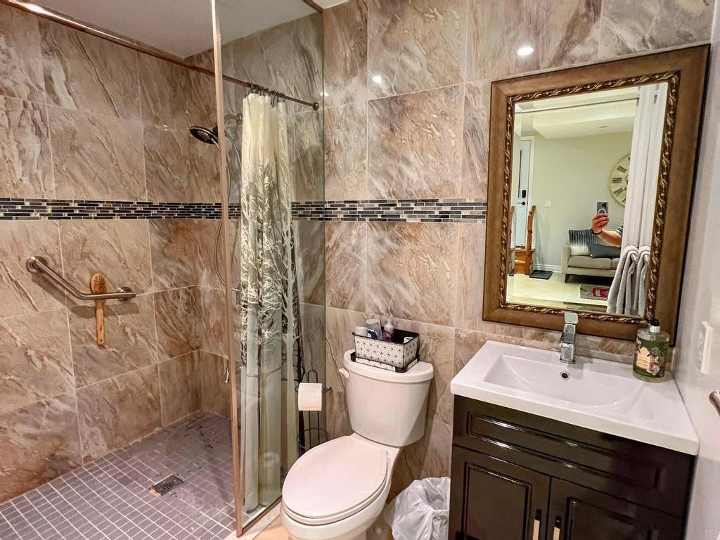 









167


Cherryhurst

Road, Lower,
Oakville,




ON
L6M 0W1

