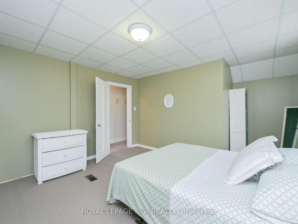 









51


Ontario

Street,
New Tecumseth,




ON
L9R 1H4

