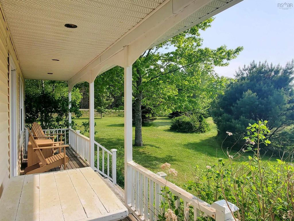 












41 Baseline Road

,
Harbourville,




NS
B0P 1E0


