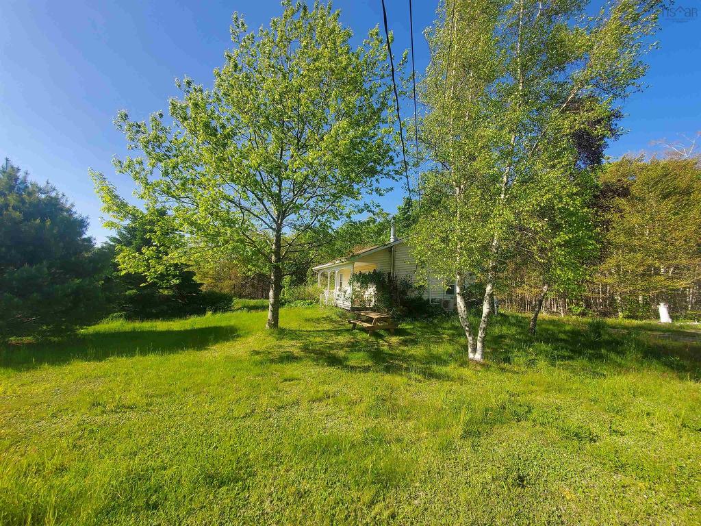 












41 Baseline Road

,
Harbourville,




NS
B0P 1E0

