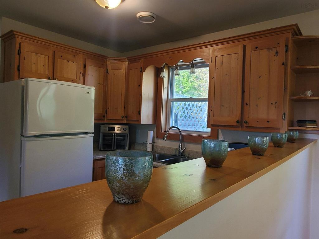 












41 Baseline Road

,
Harbourville,




NS
B0P 1E0

