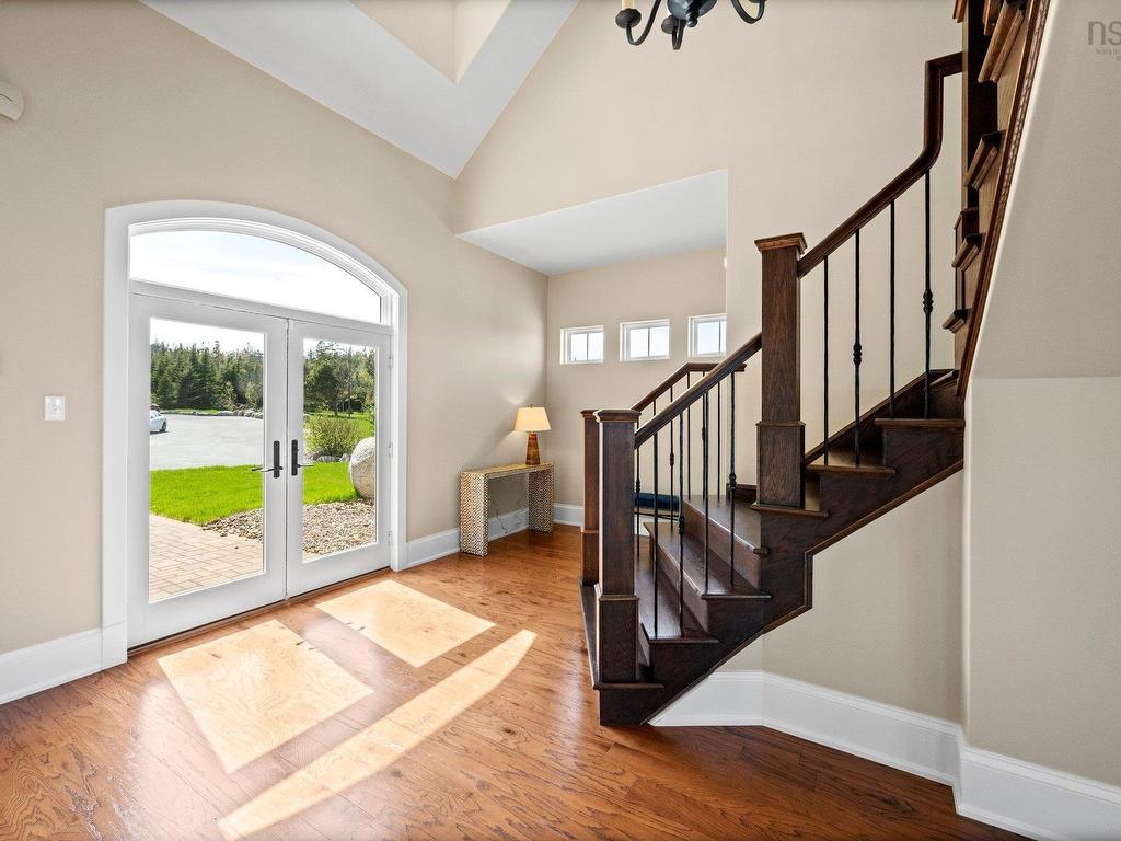 












446 Ketch Harbour Road

,
Bear Cove,




NS
B3V 1P7

