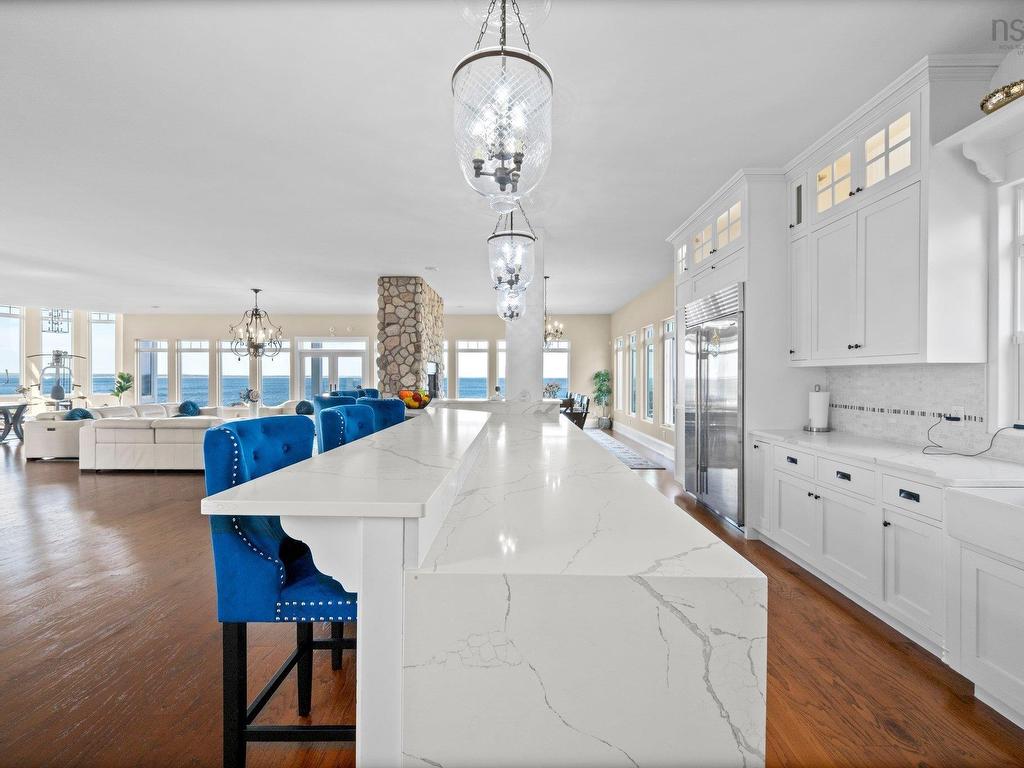 












446 Ketch Harbour Road

,
Bear Cove,




NS
B3V 1P7

