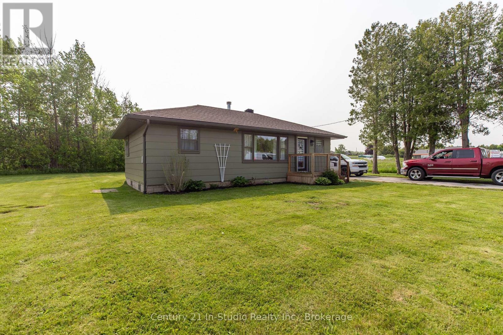 












75 TURNER STREET

,
Saugeen Shores,




Ontario
N0H2L0

