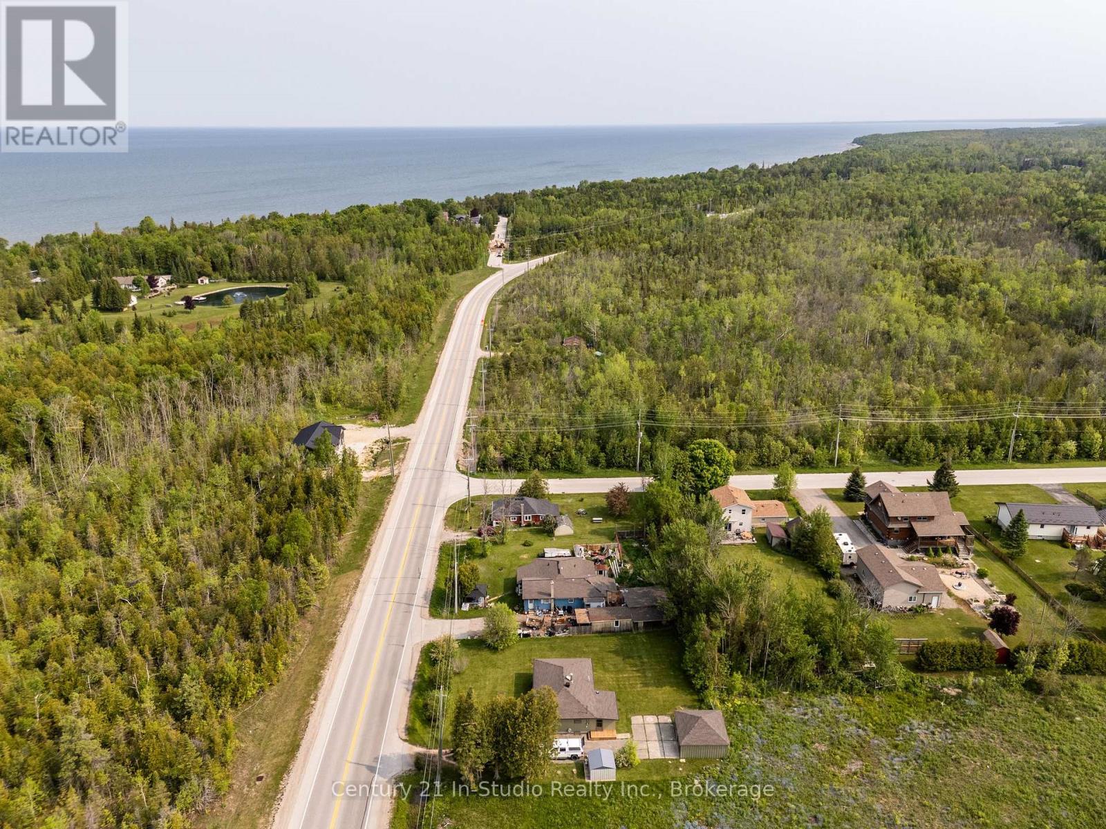 












75 TURNER STREET

,
Saugeen Shores,




Ontario
N0H2L0

