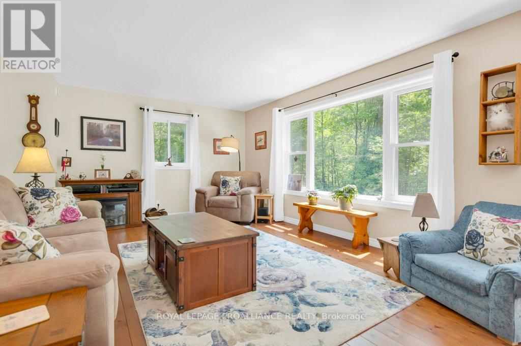 












5 QUAIL RIDGE LANE

,
Centre Hastings,




Ontario
K0K2K0

