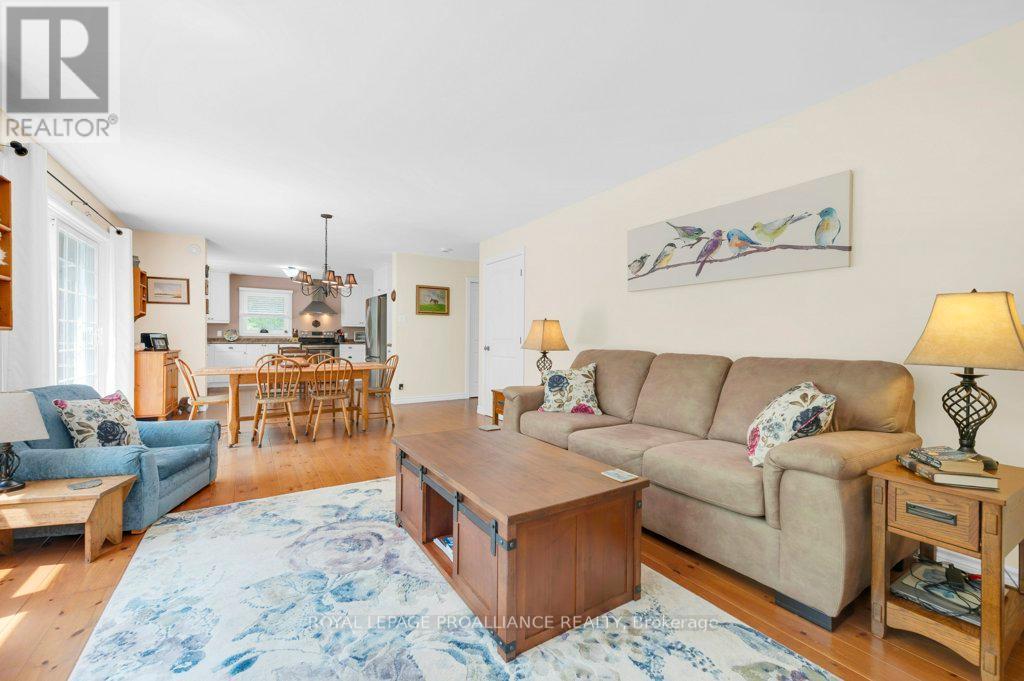












5 QUAIL RIDGE LANE

,
Centre Hastings,




Ontario
K0K2K0

