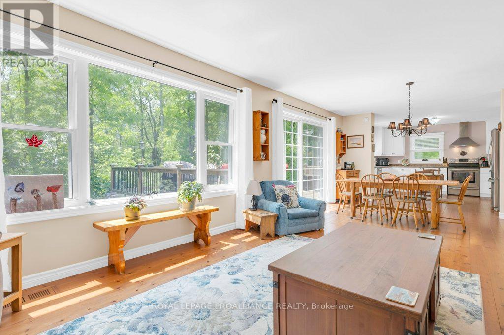 












5 QUAIL RIDGE LANE

,
Centre Hastings,




Ontario
K0K2K0

