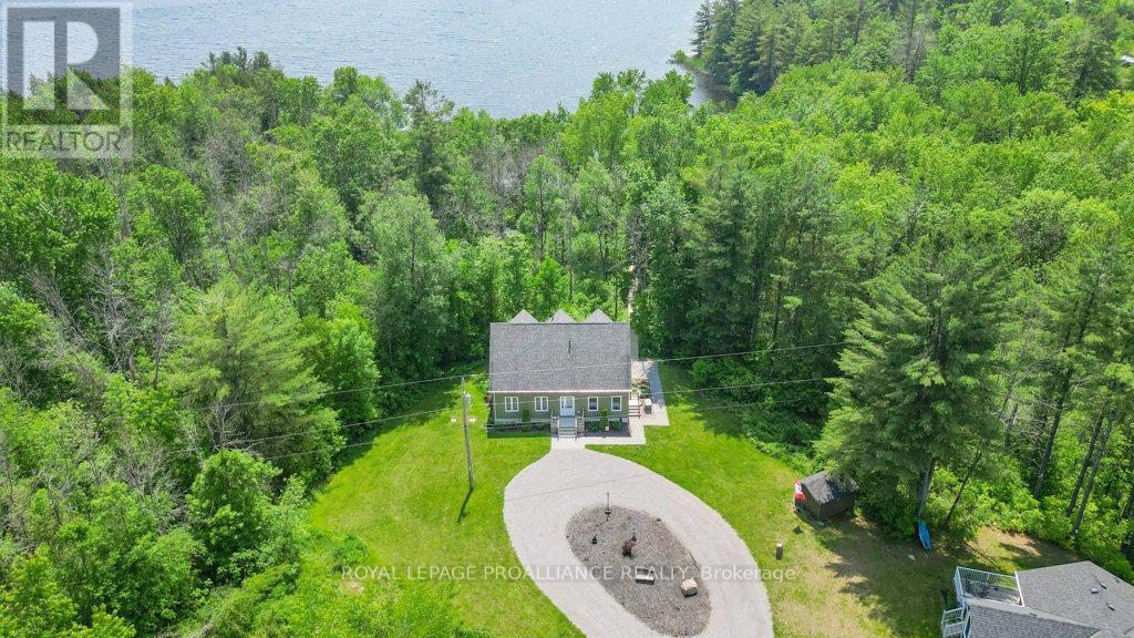 












5 QUAIL RIDGE LANE

,
Centre Hastings,




Ontario
K0K2K0

