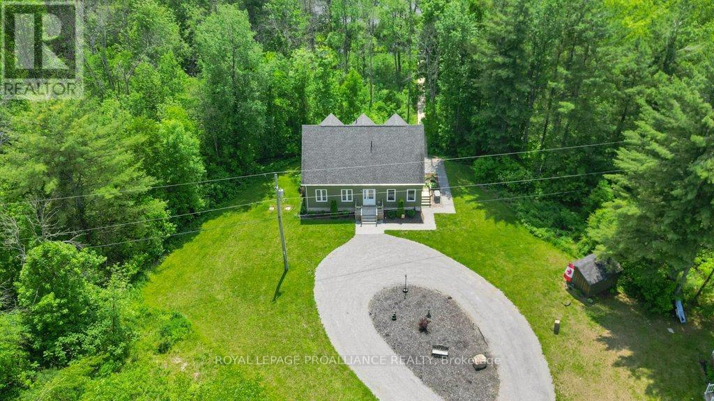 












5 QUAIL RIDGE LANE

,
Centre Hastings,




Ontario
K0K2K0

