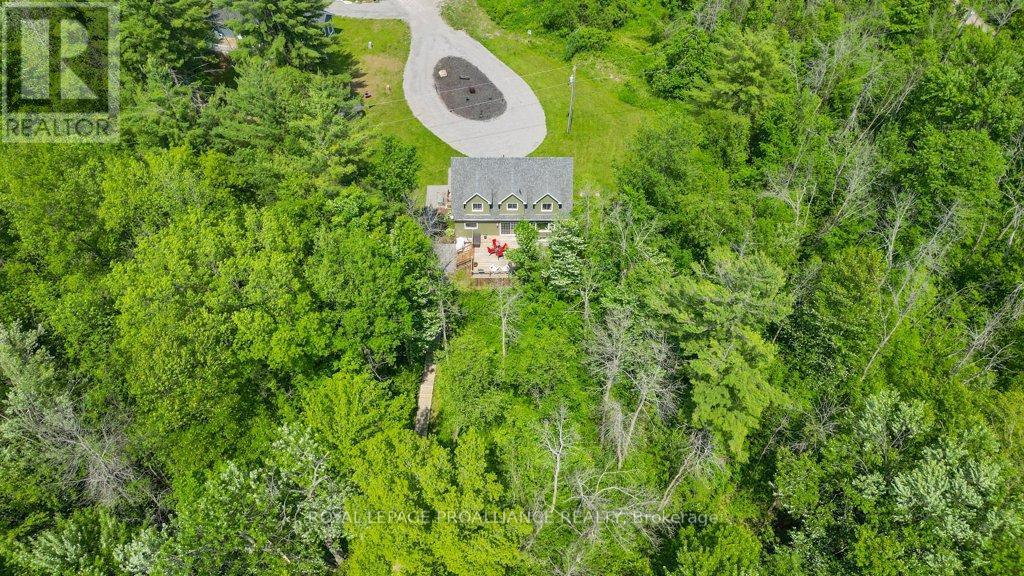 












5 QUAIL RIDGE LANE

,
Centre Hastings,




Ontario
K0K2K0

