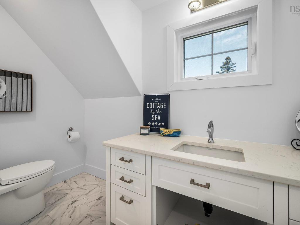 












210 Moss Close

,
Lawrencetown,




NS
B2Z 1S5

