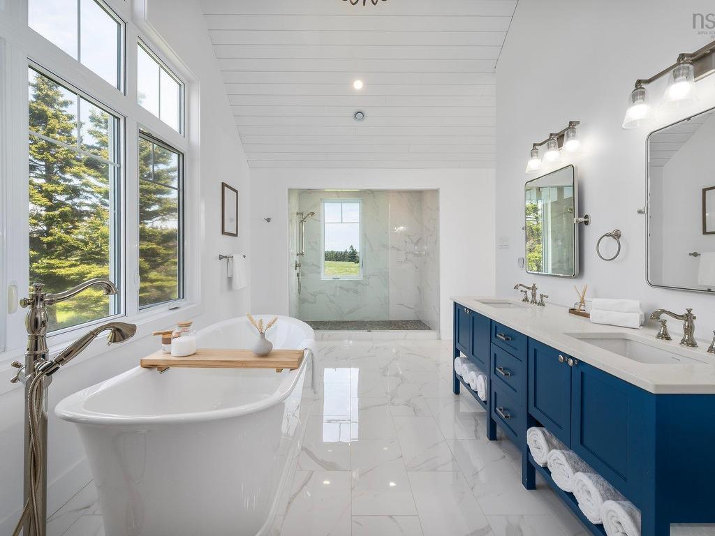 












210 Moss Close

,
Lawrencetown,




NS
B2Z 1S5

