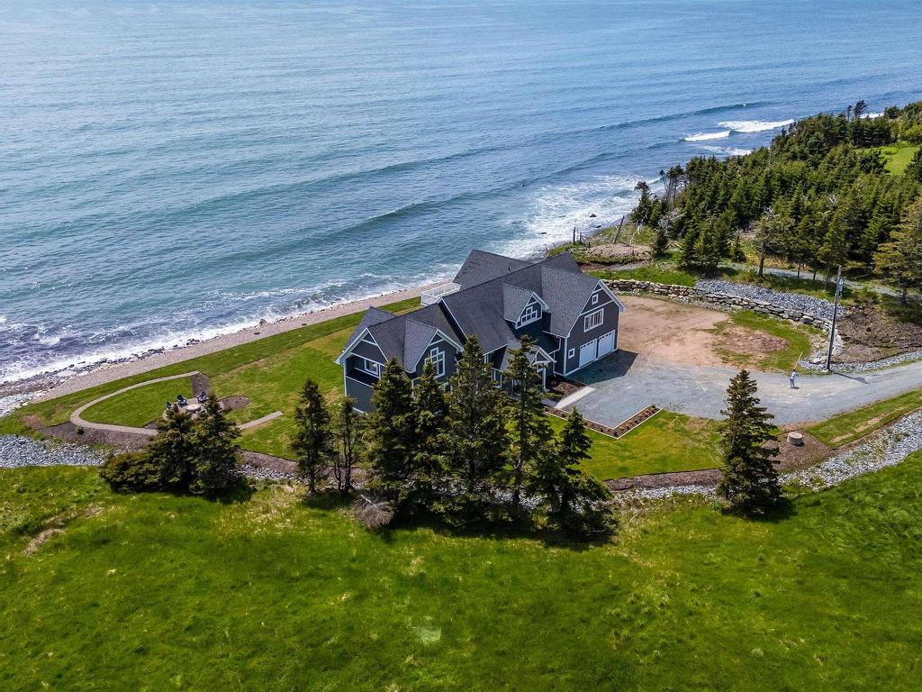 












210 Moss Close

,
Lawrencetown,




NS
B2Z 1S5

