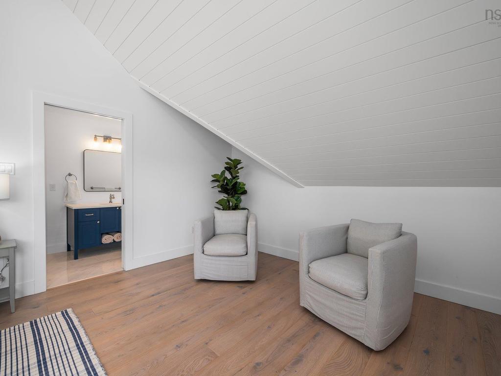 












210 Moss Close

,
Lawrencetown,




NS
B2Z 1S5


