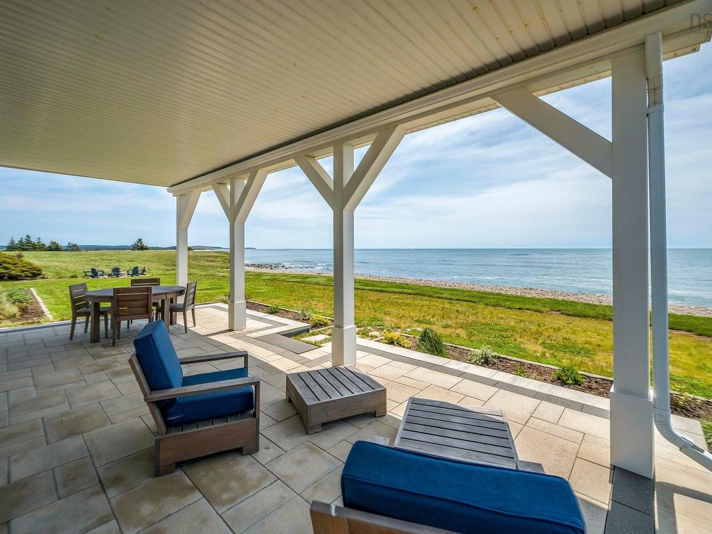 












210 Moss Close

,
Lawrencetown,




NS
B2Z 1S5

