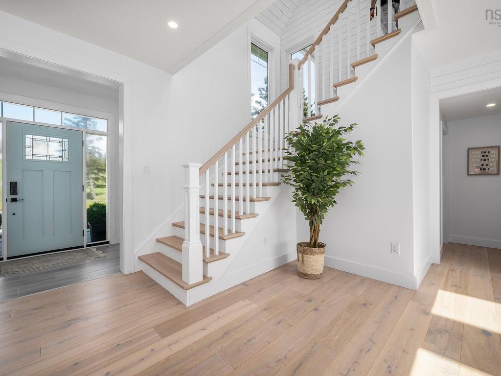 












210 Moss Close

,
Lawrencetown,




NS
B2Z 1S5

