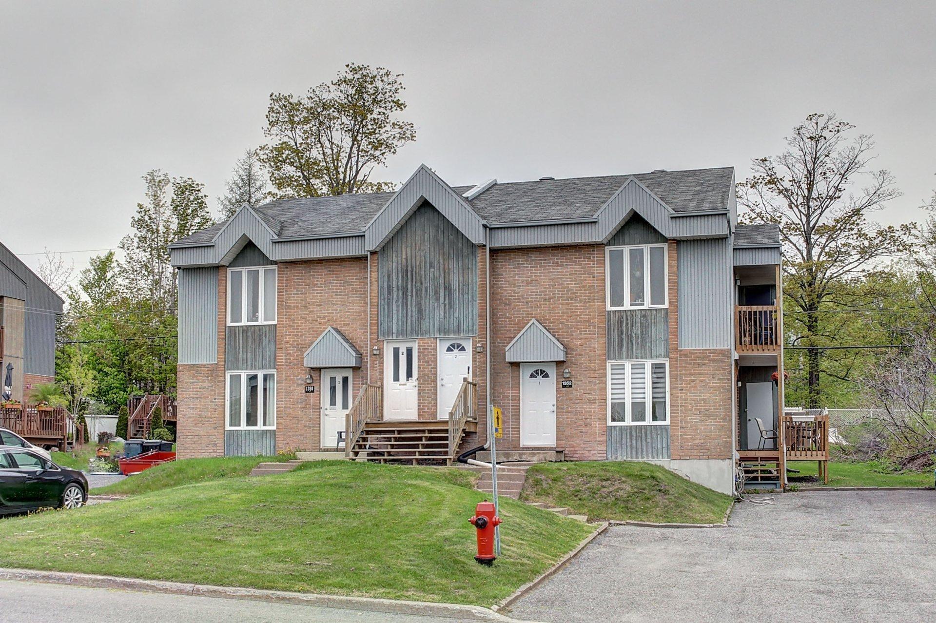 









1352


Rue de l'Équinoxe

,
Québec (La Haute-Saint-Charles),




QC
G3K2C1


