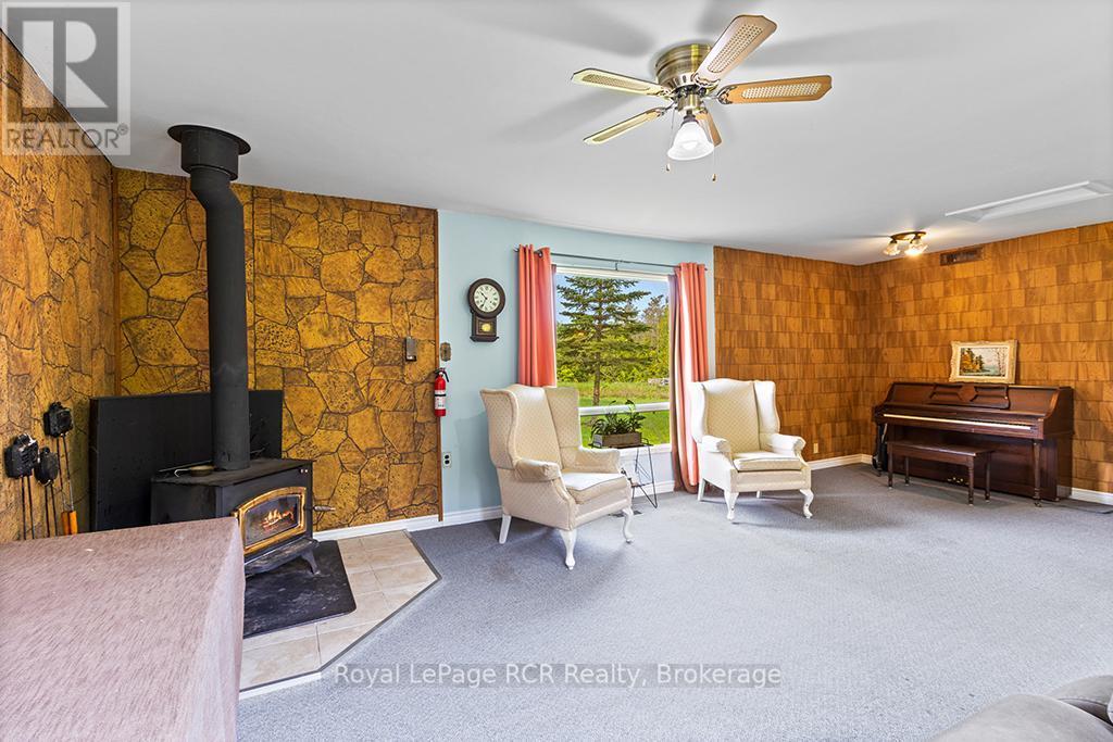 












134746 SIDEROAD 15 SIDE ROAD

,
Grey Highlands,




Ontario
N0C1H0

