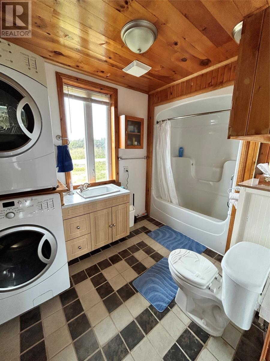 












27 Lighthouse Road

,
Cape Ray,




Newfoundland & Labrador
A0N1C0

