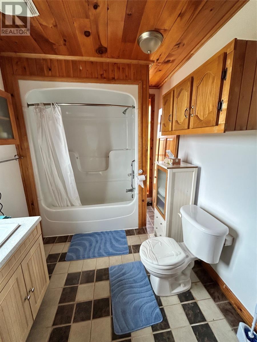 












27 Lighthouse Road

,
Cape Ray,




Newfoundland & Labrador
A0N1C0

