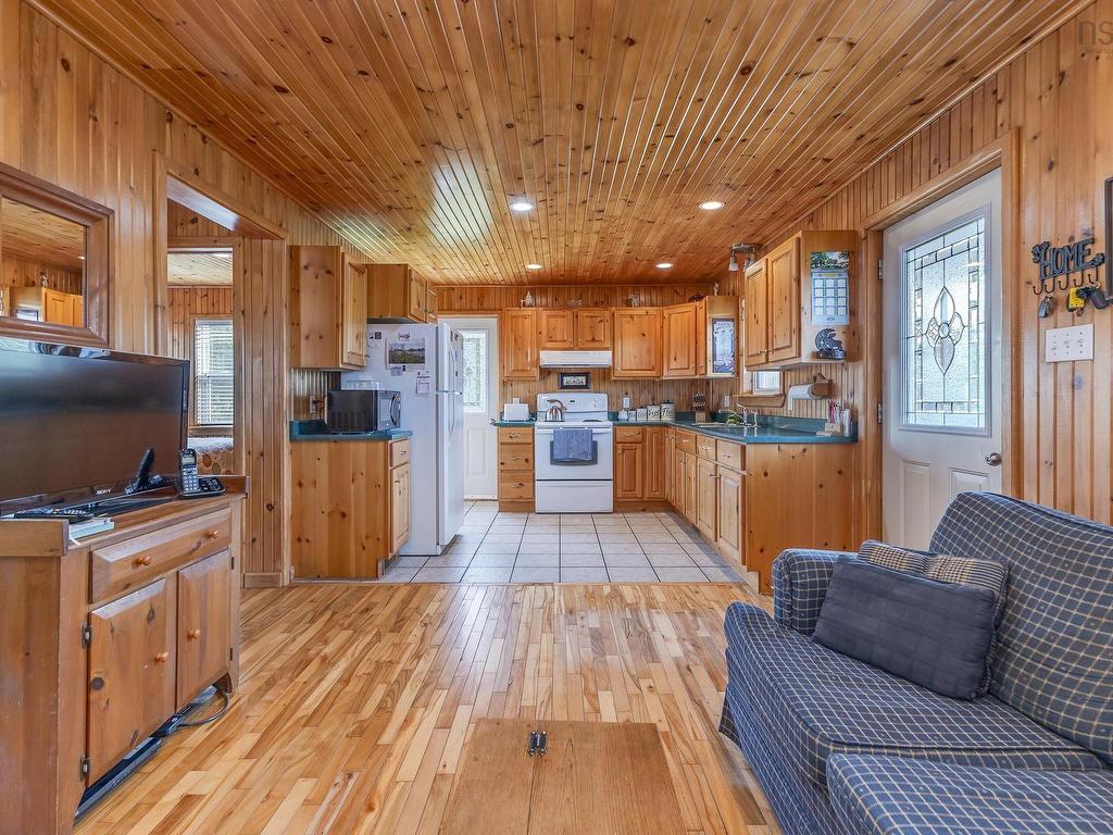 












154 OHIO EAST Road

,
Antigonish,




NS
B2G 2K8

