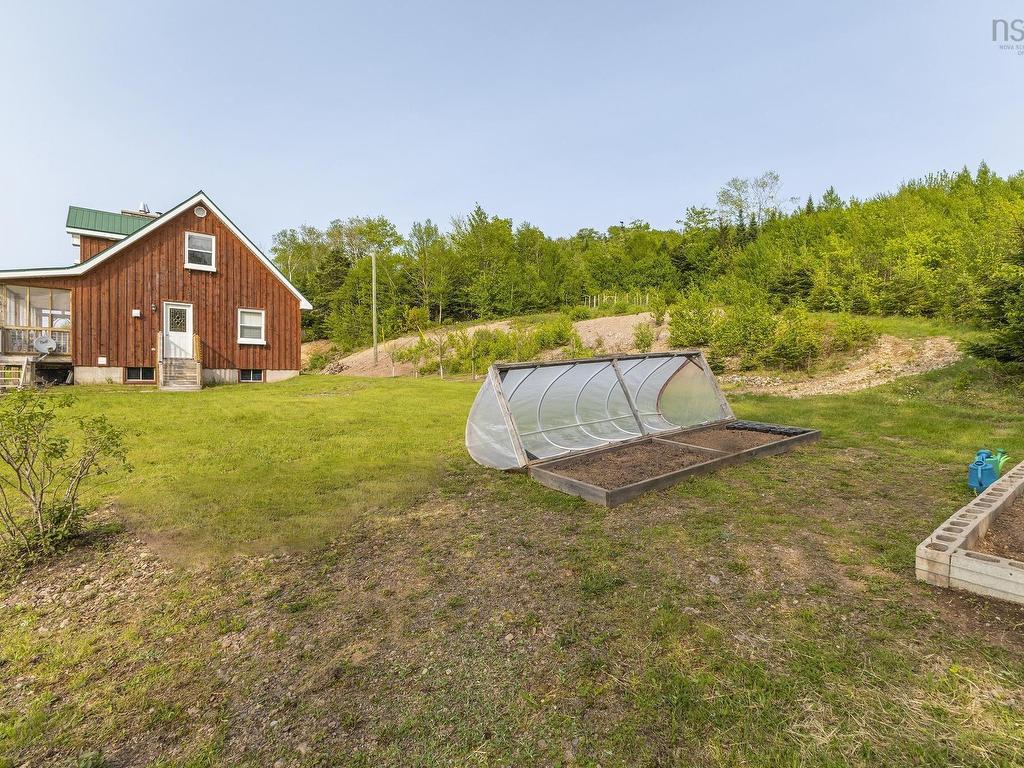 












154 OHIO EAST Road

,
Antigonish,




NS
B2G 2K8

