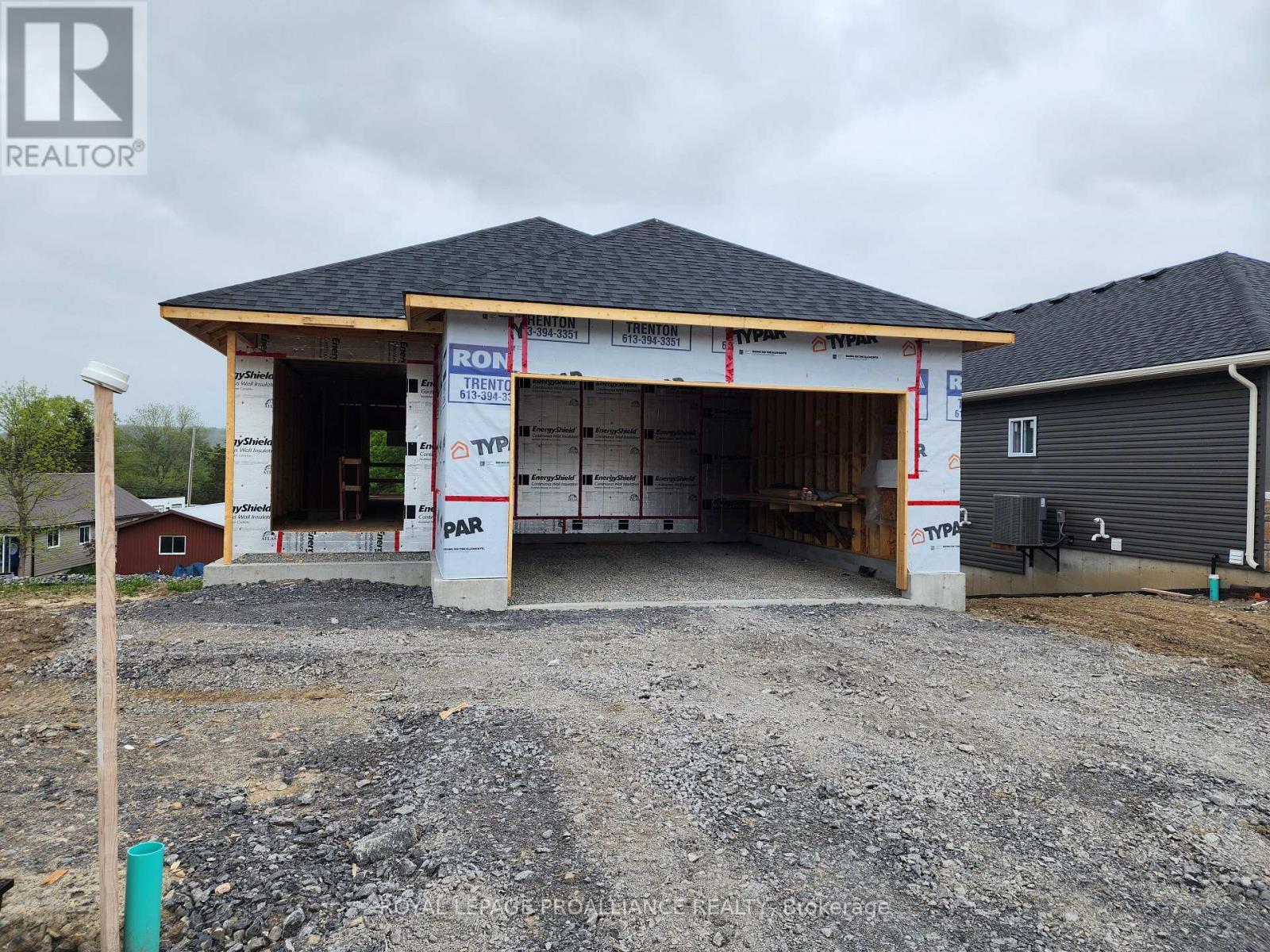 












19 CEDARWOOD STREET

,
Quinte West (Frankford Ward),




Ontario
K0K2C0

