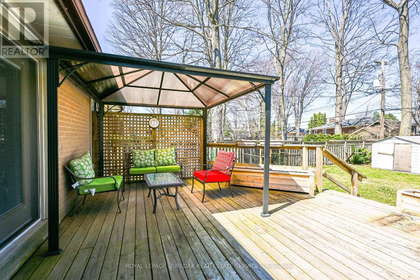 












419 HAMPTON HEATH ROAD

,
Burlington,




Ontario
L7L4R3

